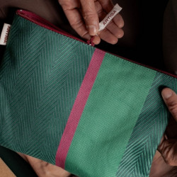 POCHETTE LENA CIRE 25x20cm...