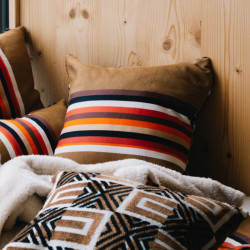 COUSSIN DEHOUSSABLE GARNI...