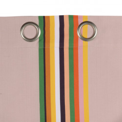 Rideau prêt à poser...