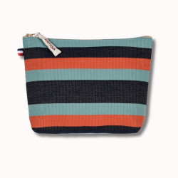 Trousse à maquillage...