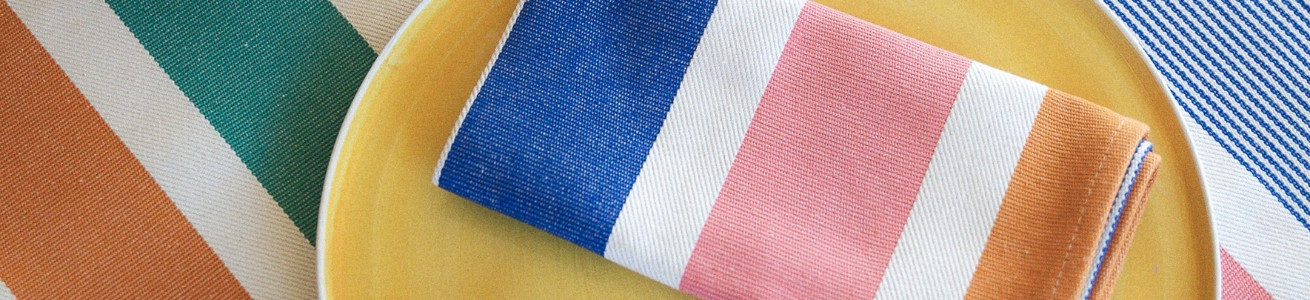 Serviettes de table en tissu, fines et colorées - Artiga