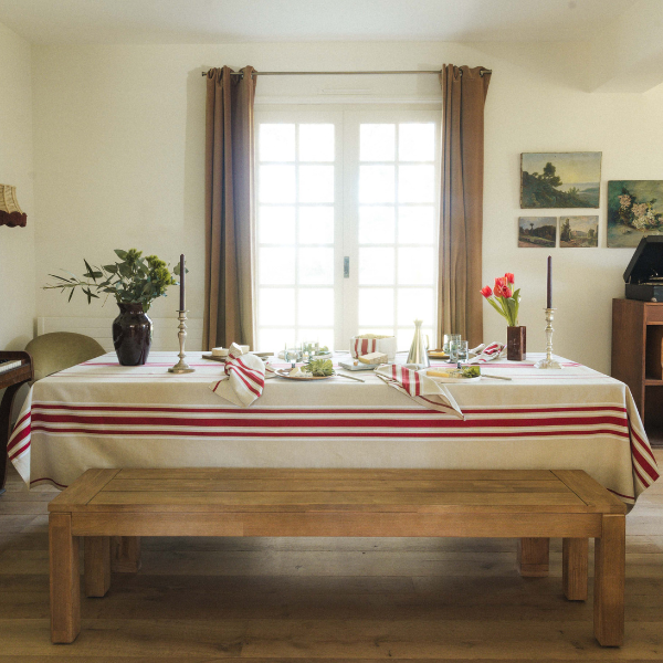 table corda bordeaux blanc artiga