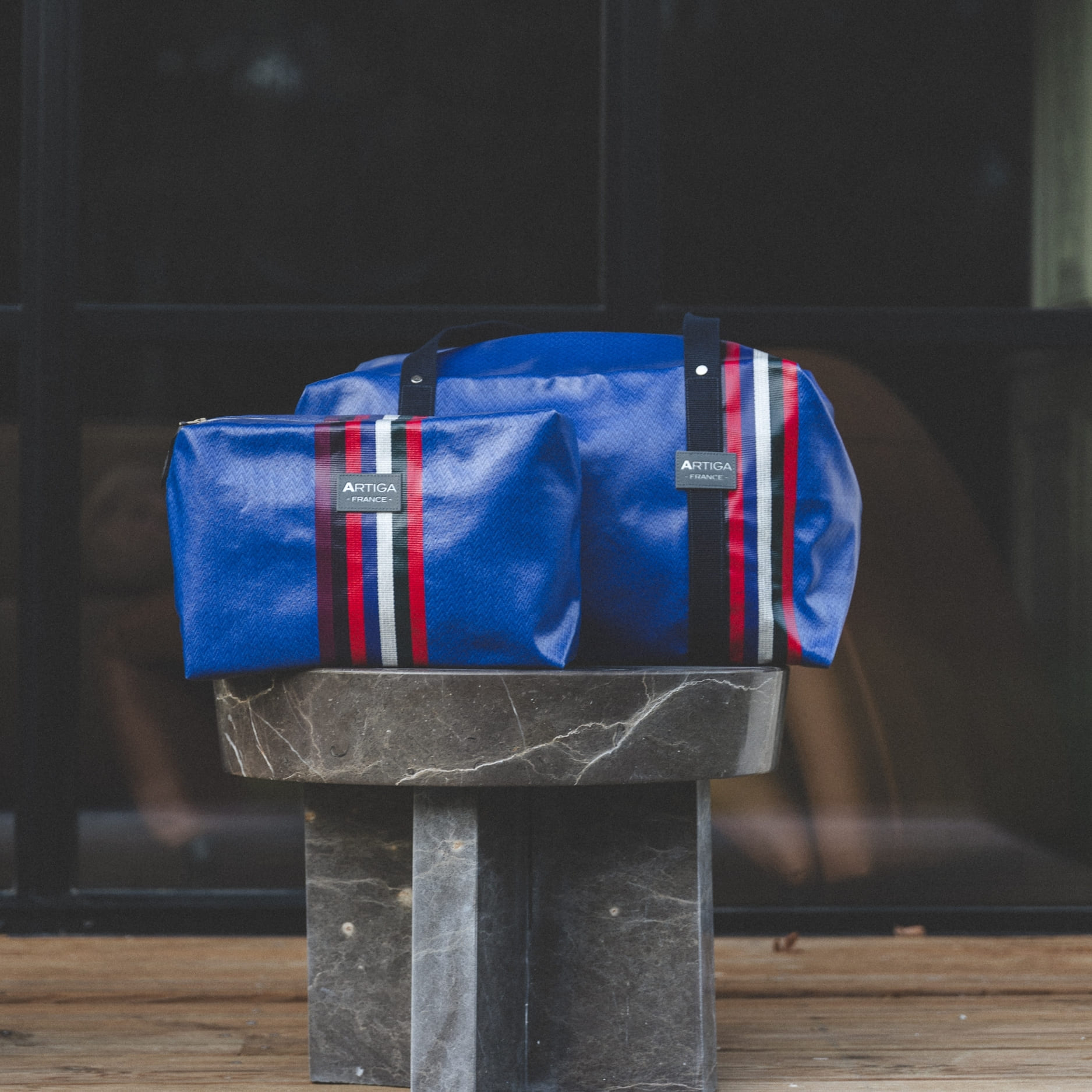 trousse de toilette andrea chevron bleu atoll