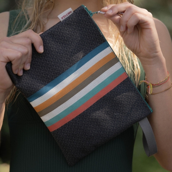 pochette lena chevron noir