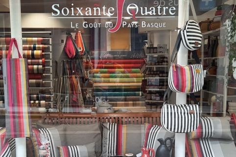 Soixante-Quatre Soixante-Quatre
